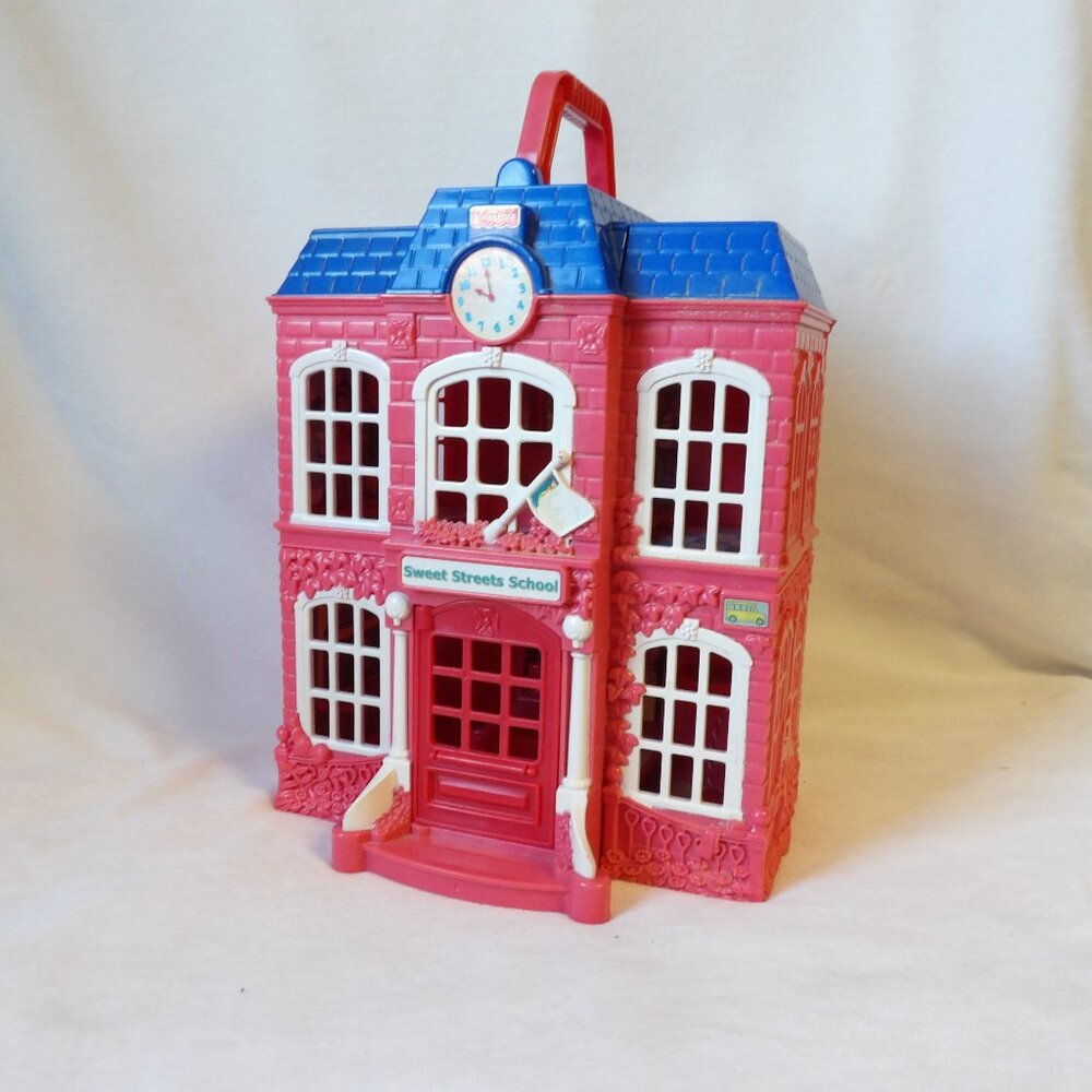 2002 Fisher Price Sweet Streets School House Fold & Go Doll House